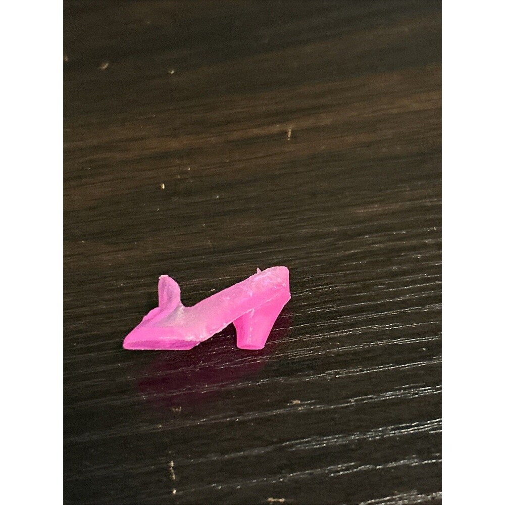 (2) Pair Vtg Barbie Doll Blue & Pink Pilgrim Heels Shoes 1960s Replacement Parts - Picture 8 of 13